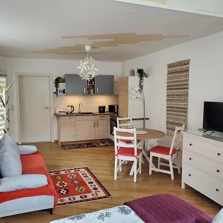 Andrea Appartement *